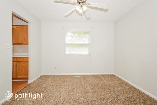 Building Photo - 907 Wood Creek Pl, Greenwood, IN, 46142