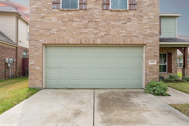 Foto del edificio - 19907 Sloan Ridge Ln