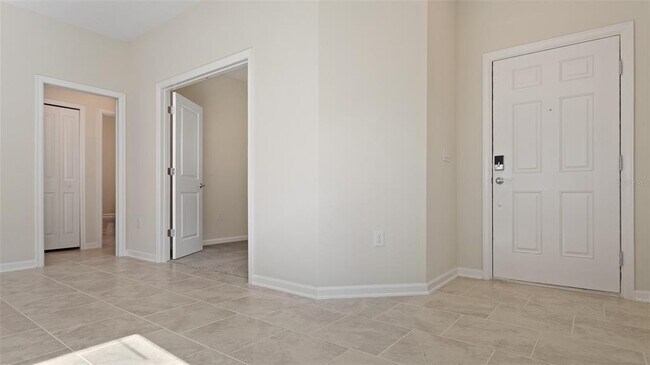 Building Photo - 3425 Sagebrush St