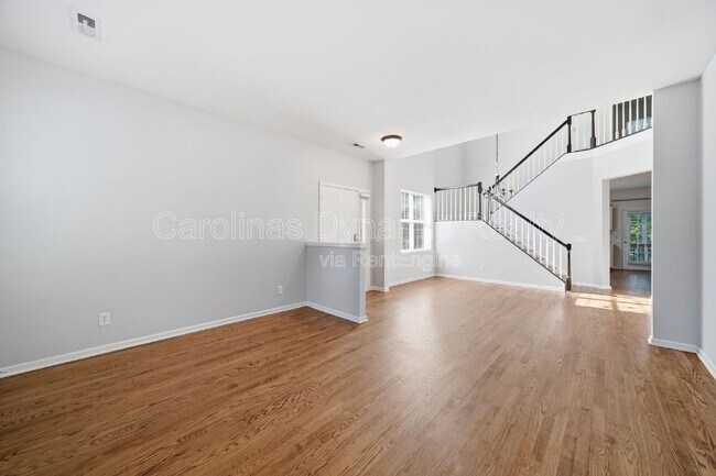 Foto del edificio - 17059 Commons Creek Dr