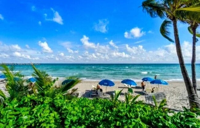 Building Photo - 2030 S Ocean Dr