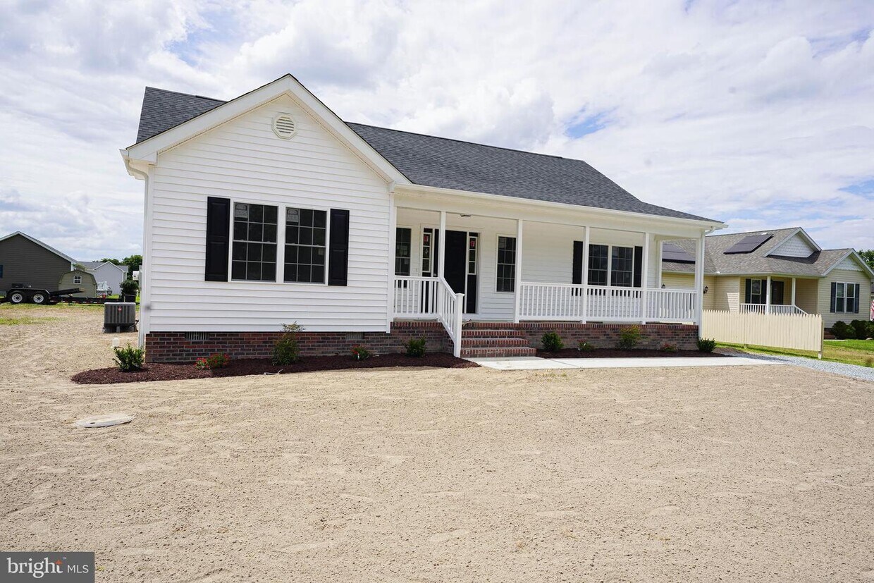 11732 Crisfield Ln, Princess Anne, MD 21853 House Rental in Princess