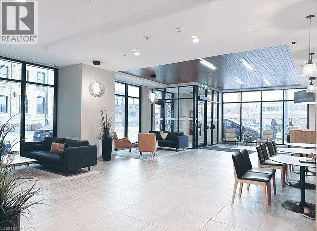 Building Photo - 108 Garment St