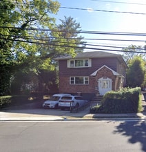 Building Photo - 68 Hendrickson Ave