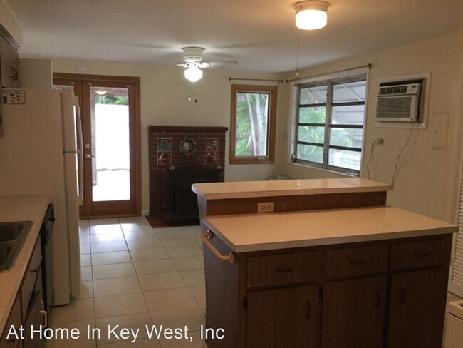 Building Photo - 2 br, 2 bath House - 3812 Duck Ave