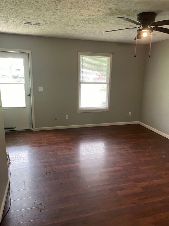 Foto del edificio - 460-462 Oak St