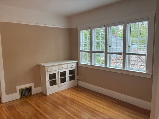 Building Photo - 3441 I St