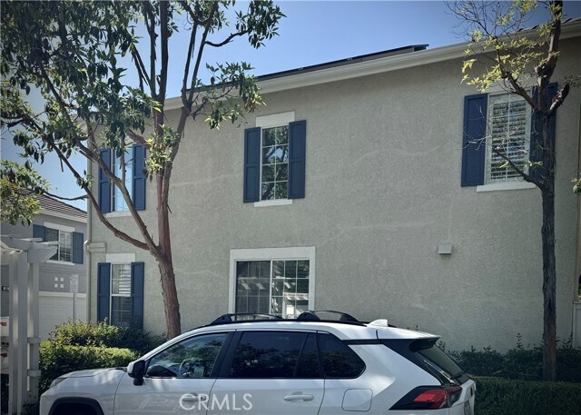 Foto del edificio - 32 Melrose Dr