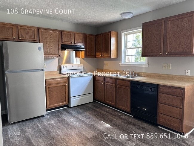 Foto del edificio - 108 Grapevine Ct