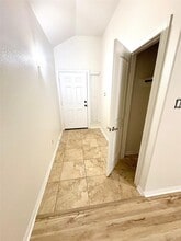 Building Photo - 12514 King john dr