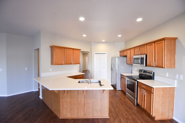 Building Photo - 24044 SE 263rd Pl