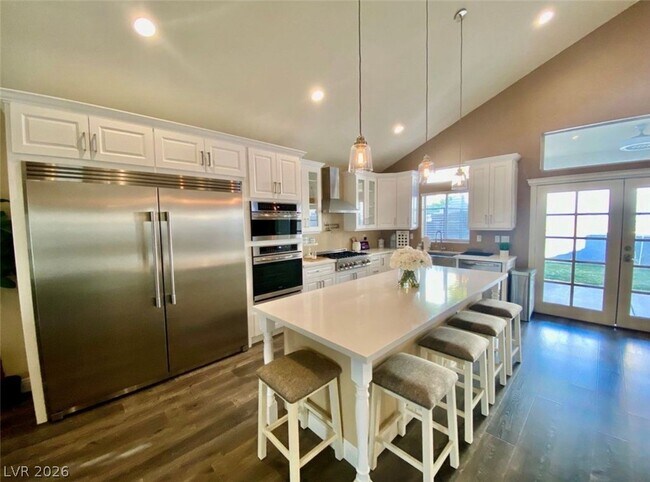 Foto del edificio - 7237 Tealwood St