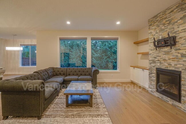 Foto del edificio - 6604 NE 107th St