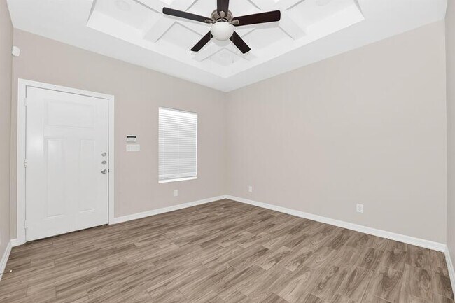 Foto del edificio - 1004 West Kohala Avenue - 4