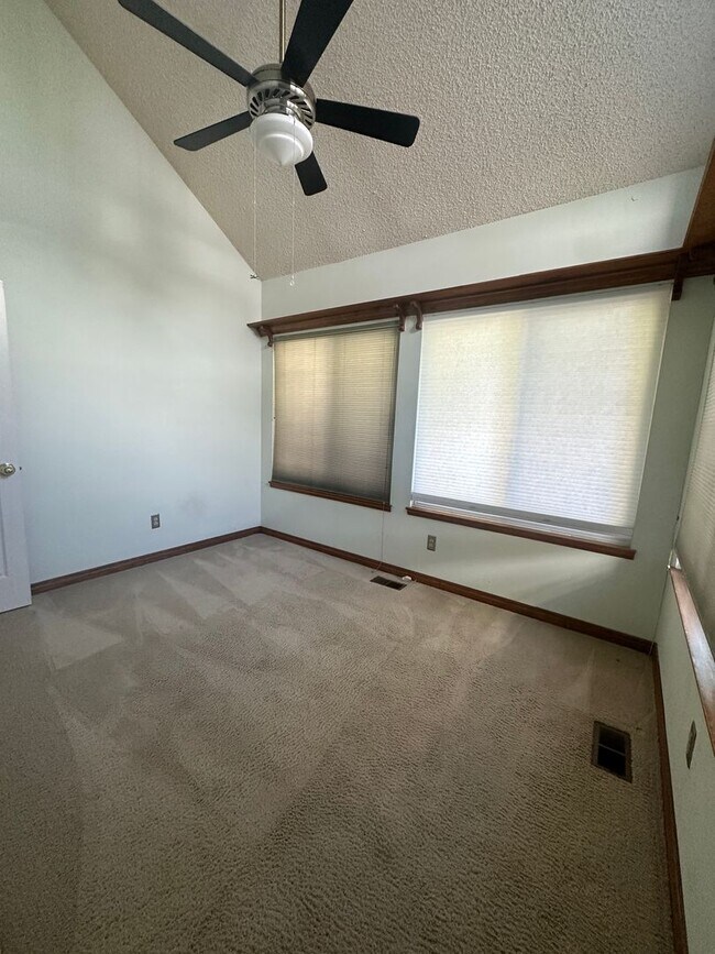 Foto del edificio - 2 bedroom Condo nearby Cherry Creek