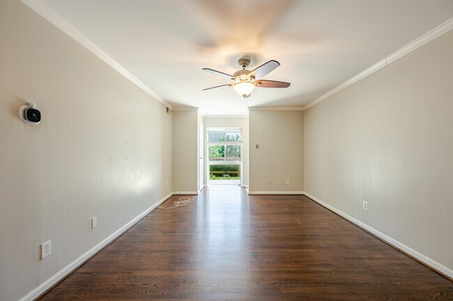 Building Photo - 6143 Edsall Rd