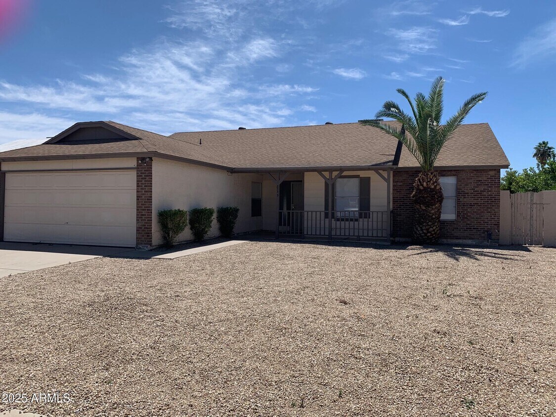Foto principal - 8135 W Krall St