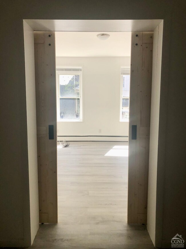 Foto del edificio - 324 Warren St
