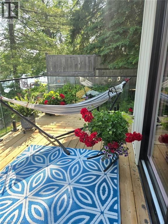 Photo du bâtiment - 51 Lakeview Rd