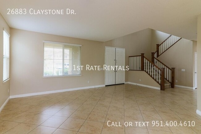 Foto del edificio - 26883 Claystone Dr