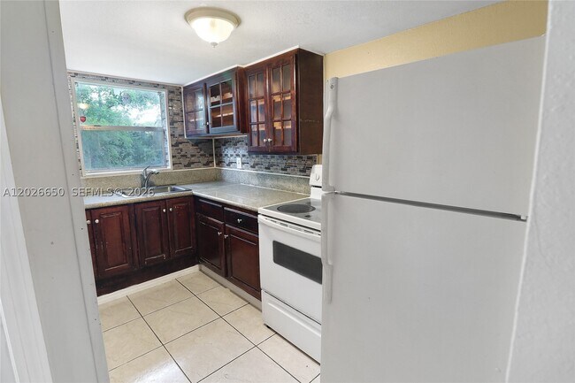Building Photo - 2235 NW 59th Ave