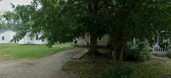 Building Photo - 571 N 30th St