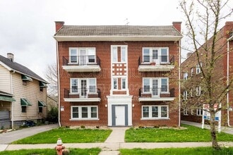 Building Photo - 3300 E 149th St