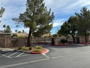 Building Photo - 75 N Valle Verde Dr