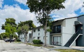 Building Photo - 6975 NW 179th St