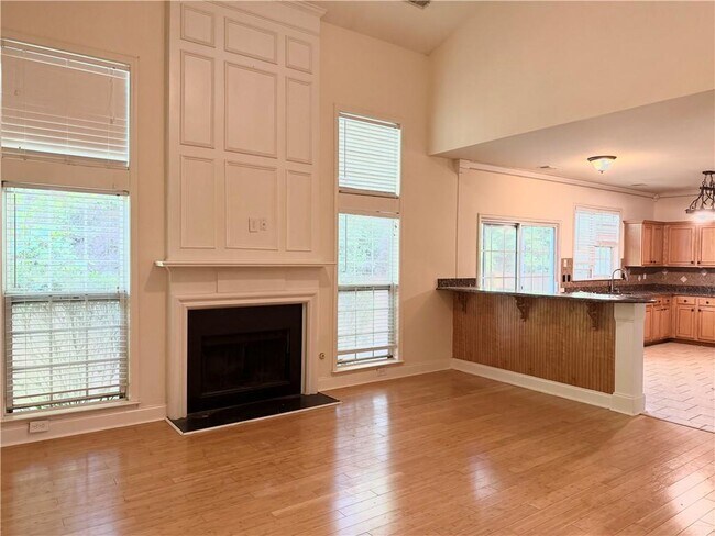 Building Photo - 6460 Whirlaway Dr