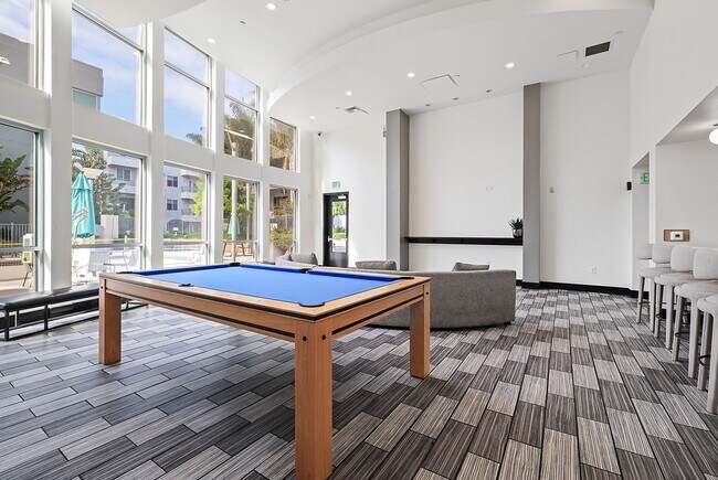 Foto del edificio - Avenue 64