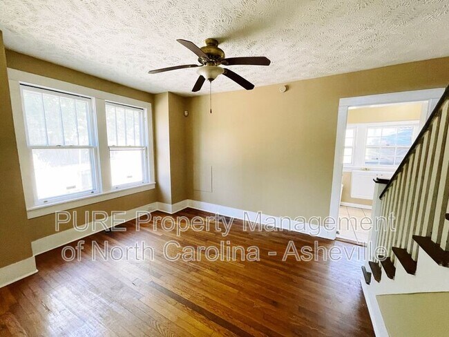 Building Photo - 221 Blue Ridge St