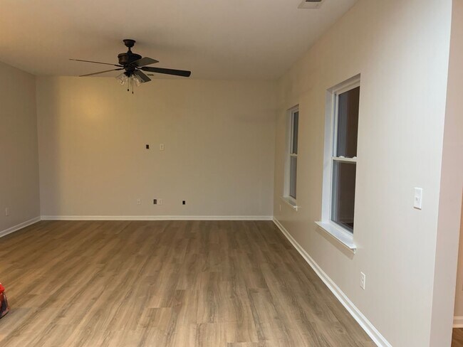 Foto del edificio - 11114 Pond Valley Ct