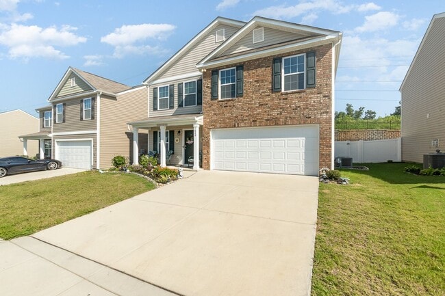 Foto del edificio - MOVE-IN READY!