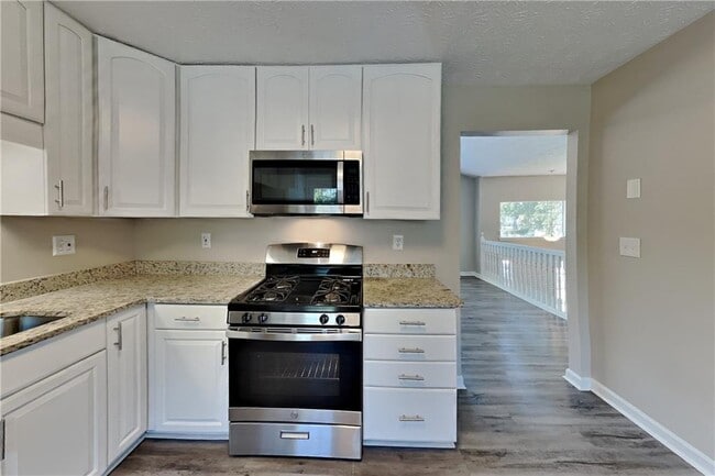 Building Photo - 4504 Rushing Wind Ct