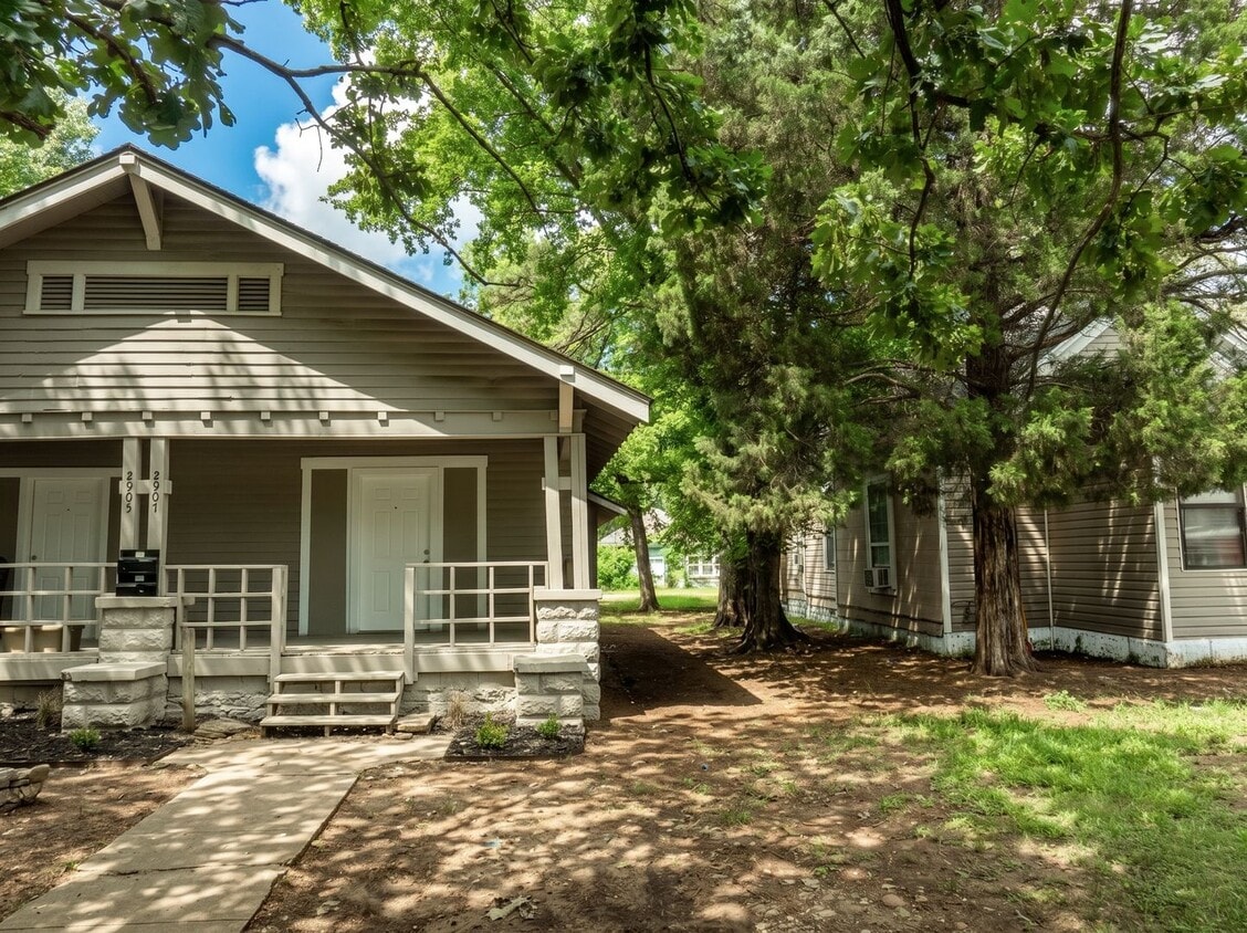 Building Photo - 2905-2907 Alabama Ave