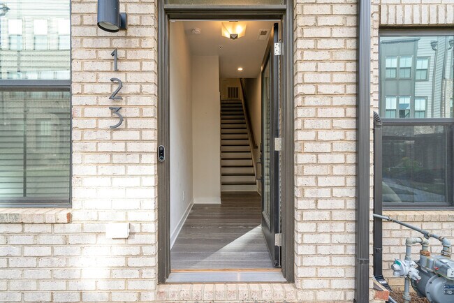 Foto del edificio - 123 Music Hall Way