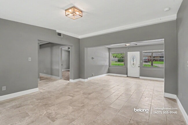 Building Photo - 4989 Hook Hollow Cir