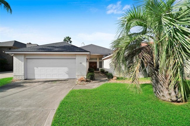 Building Photo - 3810 Walden Estates Dr