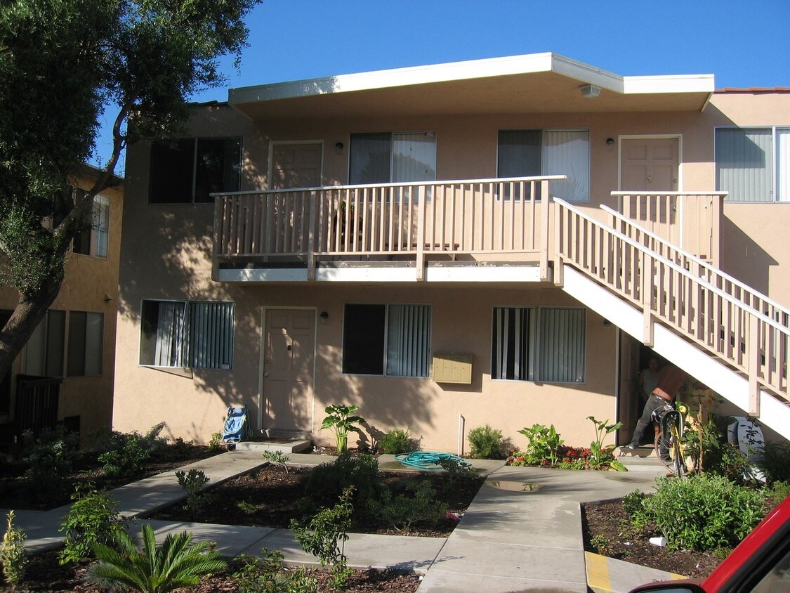 Foto principal - 2080 Montgomery Ave