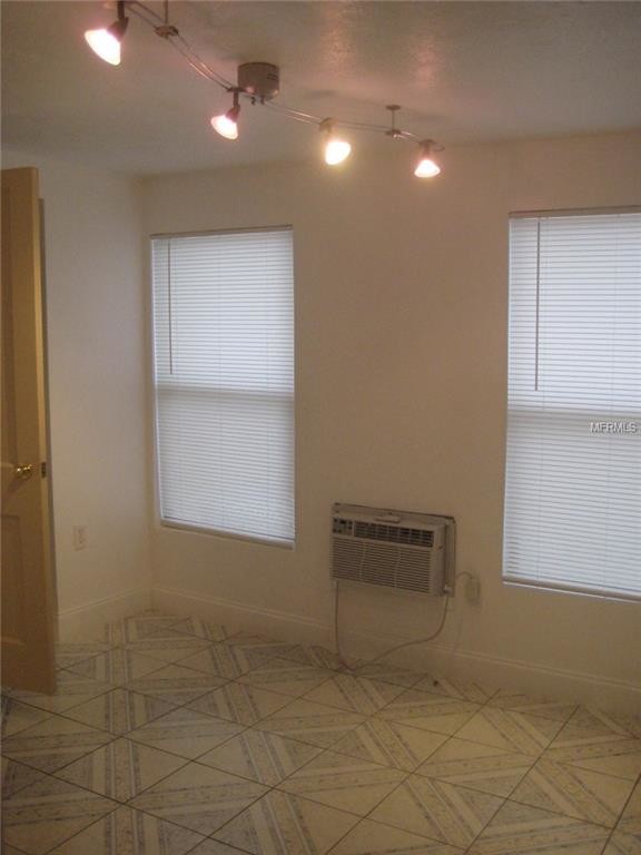 Building Photo - 315 Ridge Manor Dr