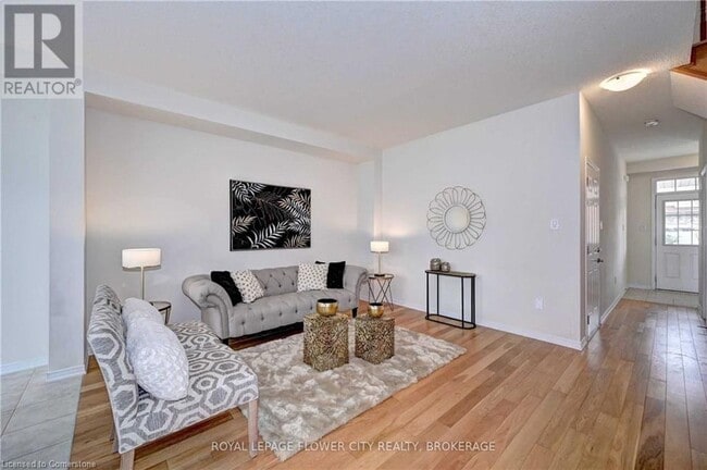 Building Photo - 15 Blacksmith Dr