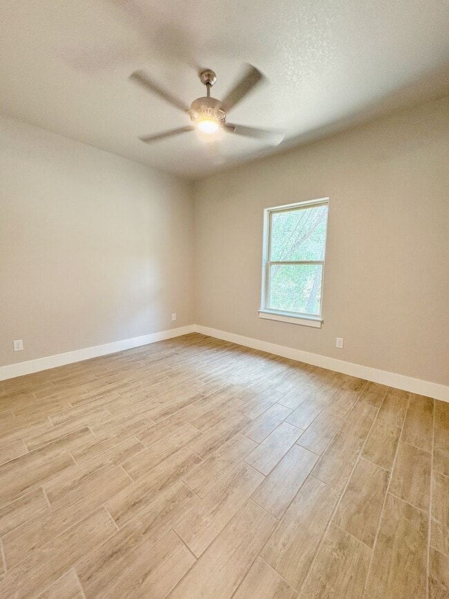 Building Photo - Charming Brand-New 3 Bedroom, 2 Bath Home ...