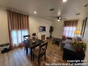 Foto del edificio - 522 Overhill Dr