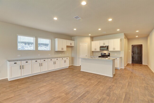 Building Photo - 13845 Rock Island Trl