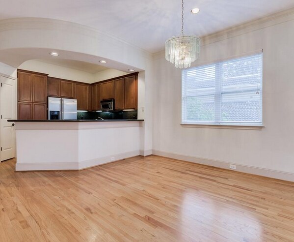 Foto del edificio - 49 Briar Hollow Ln
