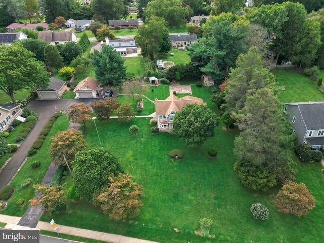 Building Photo - 694 Welsh Rd