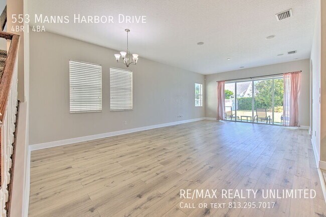 Building Photo - 553 Manns Harbor Dr