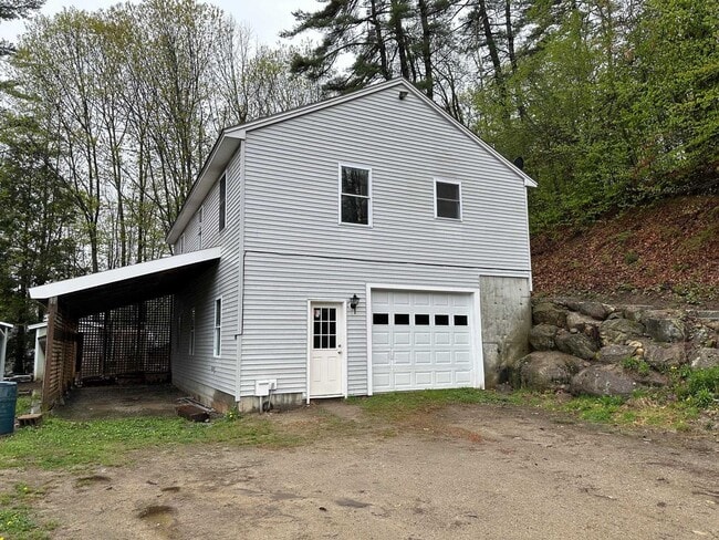 Building Photo - 32 Putney Brk Rd