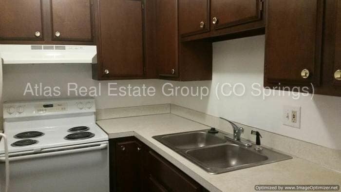 Primary Photo - 3024 W Bijou St